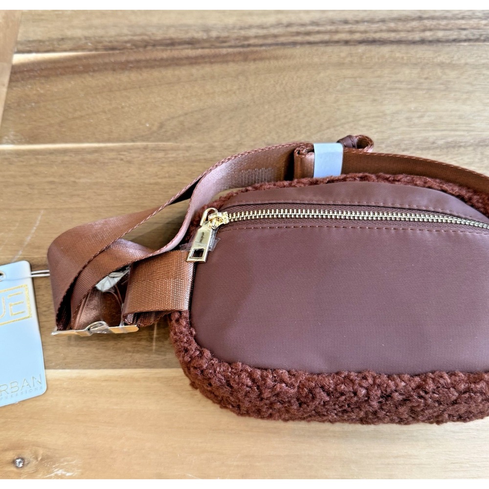 Urban Expressions Fuzzy Belt Bag Tan Santi Crossbody Unisex Fanny‎ Pack NEW - Picture 16 of 16